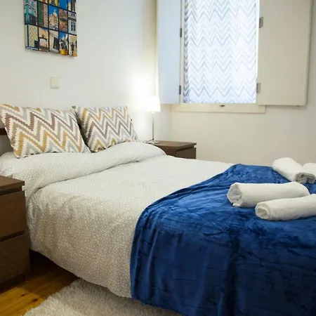 Fala-so 16 - 4 Bed Elegance In Historic District Lisbona
