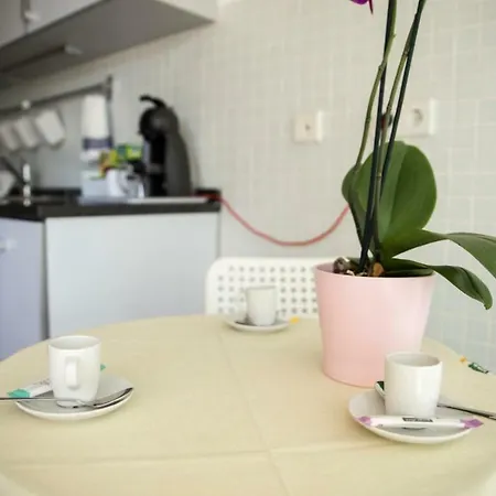Fala-so 16 - 4 Bed Elegance In Historic District * Lisbona